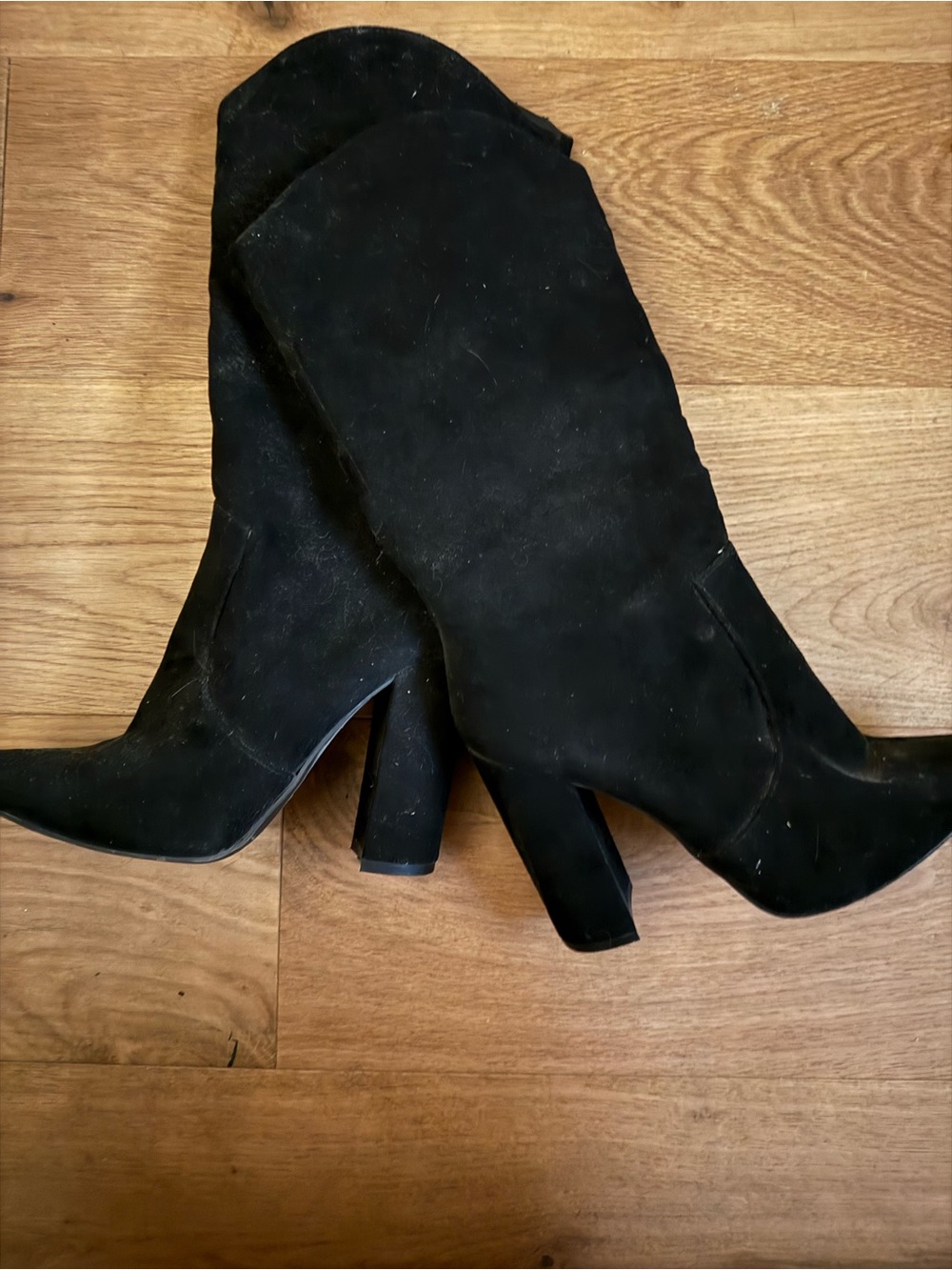 Forever 21 Black Suede Block Heel Mid-Calf Boots